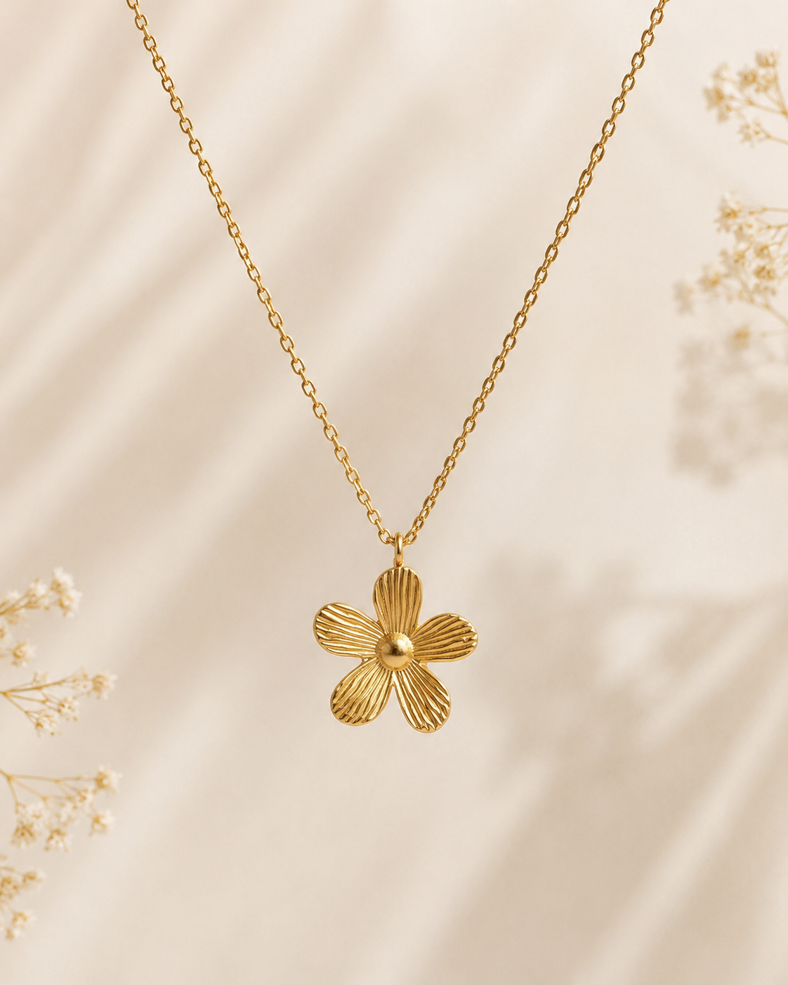 Colar Golden Petals