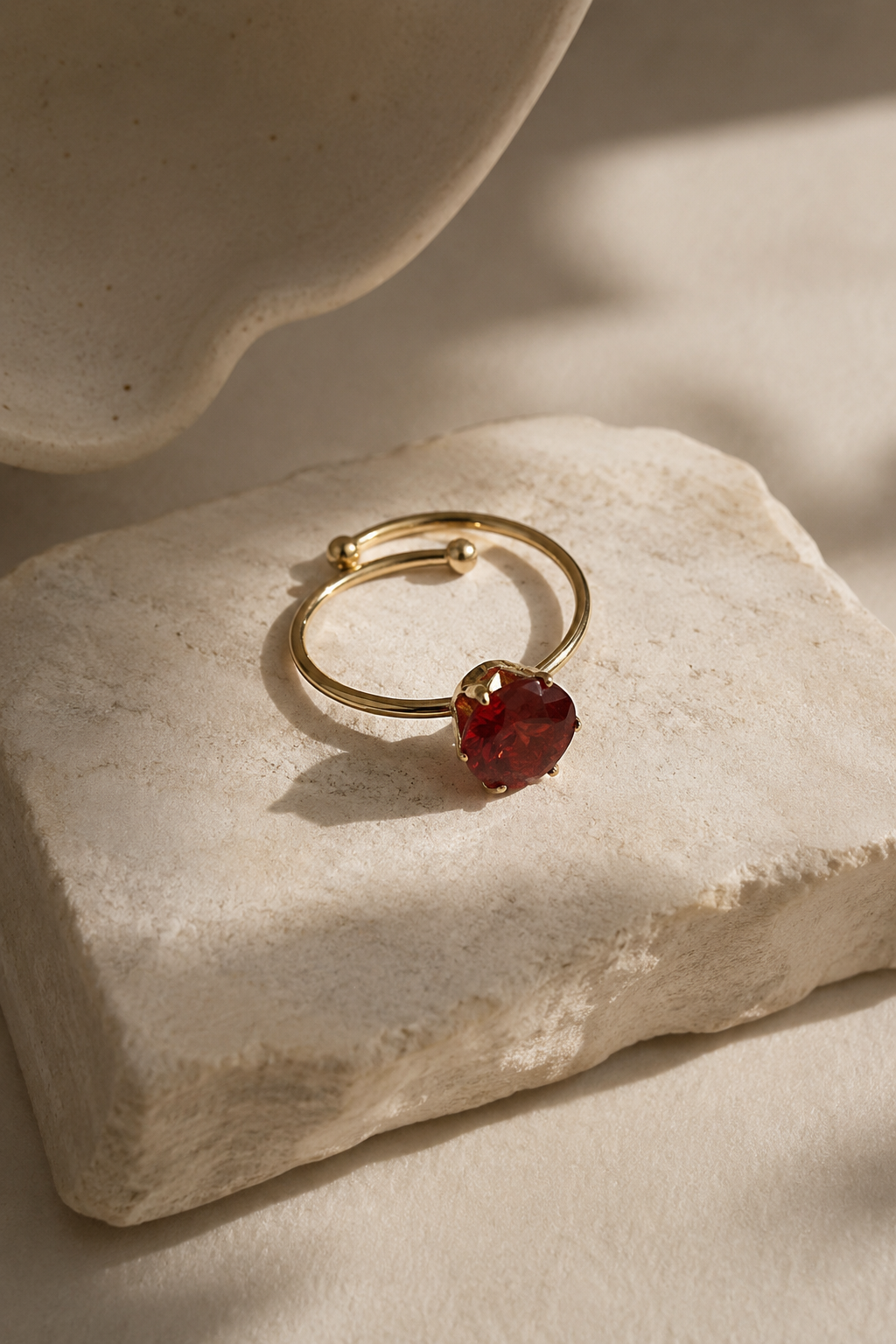 Anel Rouge